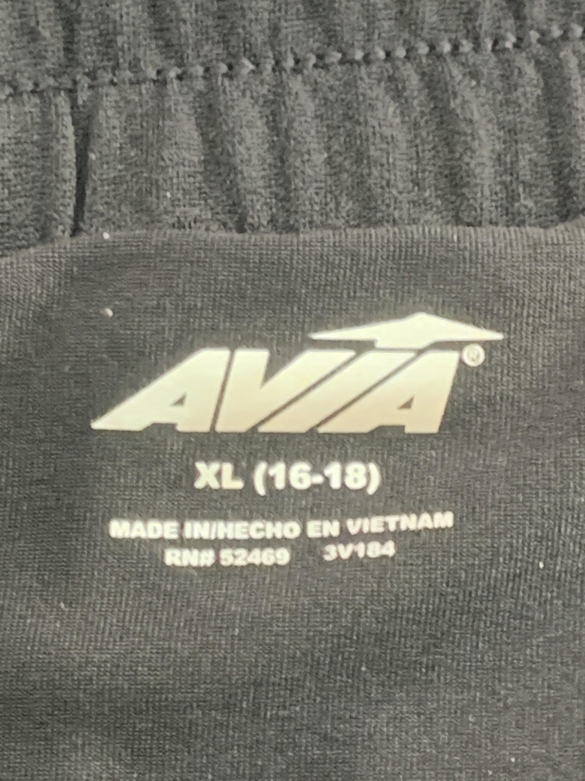 Avia Shorts Womens XL Athletic Running Lightweight Zip Pocket Lined Workout 16