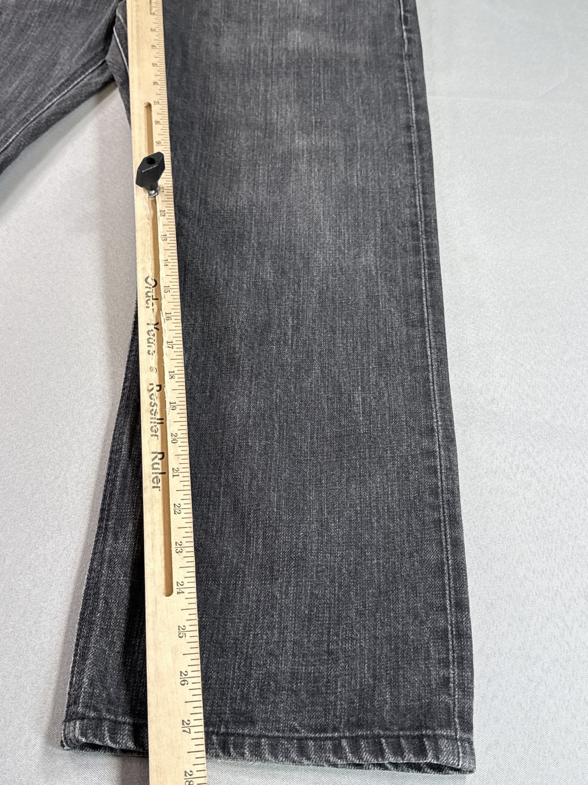 rag bone Straight Fit Jeans 32x32 Black 100% Cotton Leg Made in USA Button