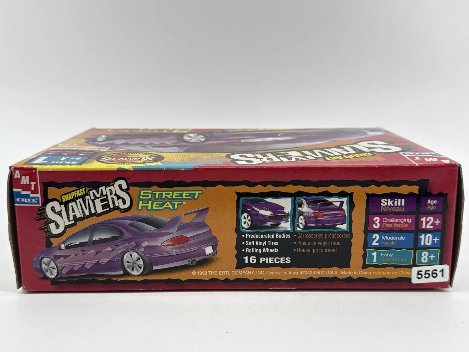 AMT Snapfast Slammers 1998 Chrysler Concorde 1:25 Model Kit Unbranded 125 NWT