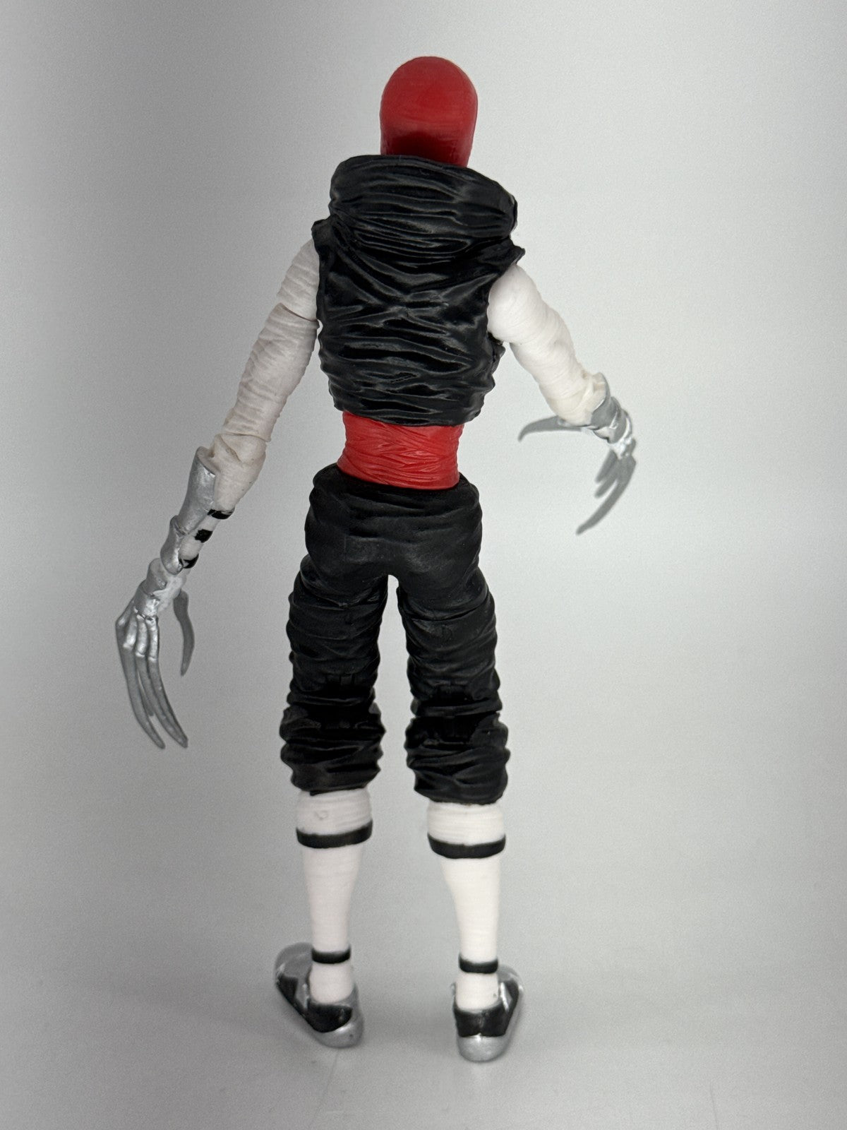 The Loyal Subjects Foot Assassin Action Figure Red Black Silver Plastic Comics