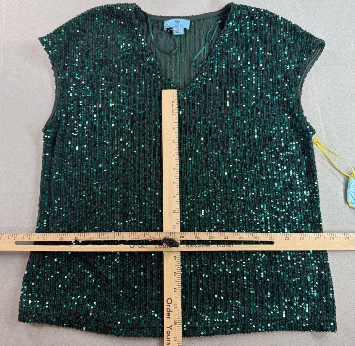 CeCe Sequin V-Neck Cap Sleeve Top Emerald Green Lined Stretch Blouse NWT M New