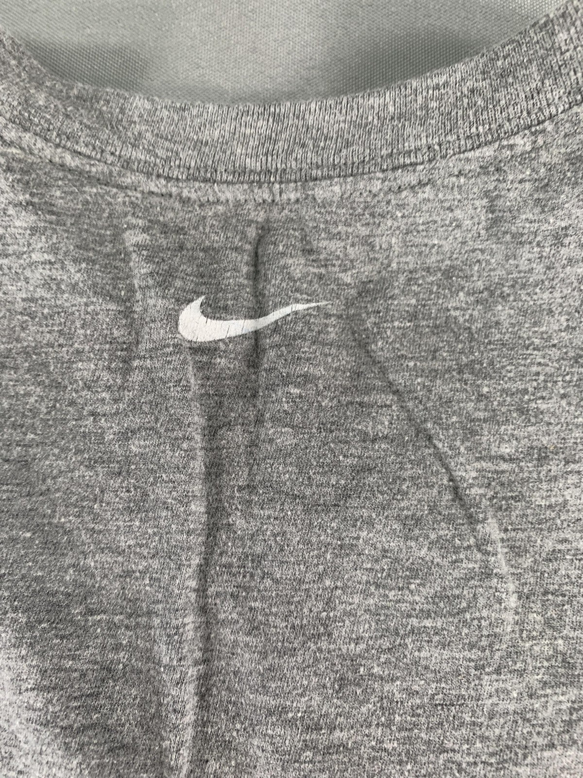 Nike Shirt Mens 2XL Gray Skull Cowboy Hat Graphic Tee Streetwear Casual 50 Red