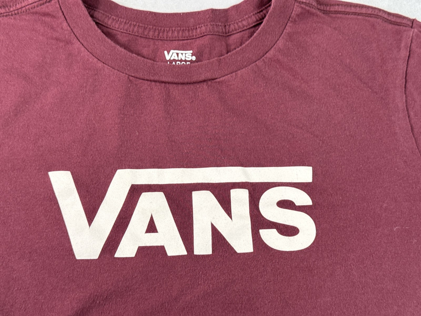 VANS Off Wall Burgundy Graphic Tee Large Cotton Crewneck Short Sleeve Skate