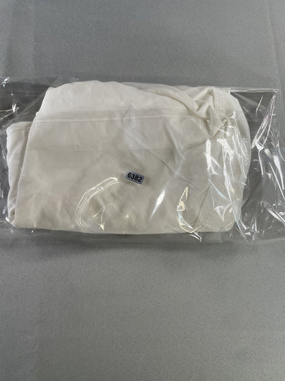 Jones New York Signature Shorts Womens 12 White Casual Cotton Pockets Summer
