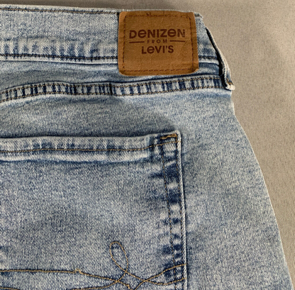 Denizen Levi’s Boyfriend Cutoff Jean Shorts W38 High Rise Frayed Hem Light Wash