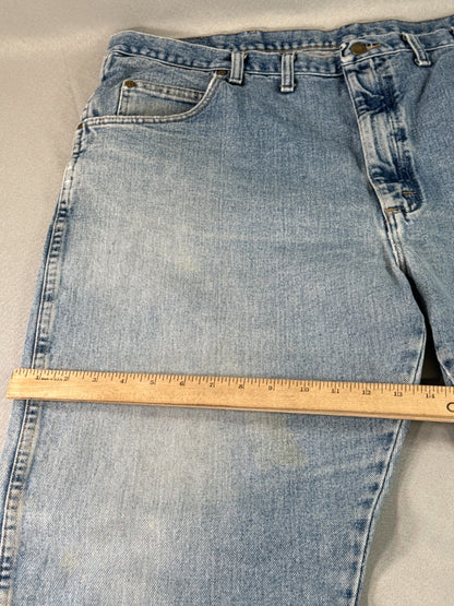 Wrangler 35001AI Jeans Men’s 44x32 Light Wash Relaxed Fit Denim Pants