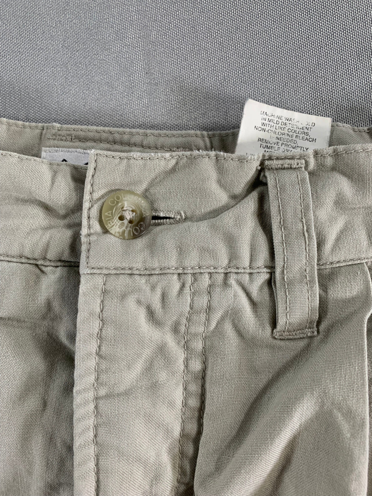 Columbia Mens Cargo Shorts 32 Beige Outdoor Utility Trail Hiking Pockets Elastic
