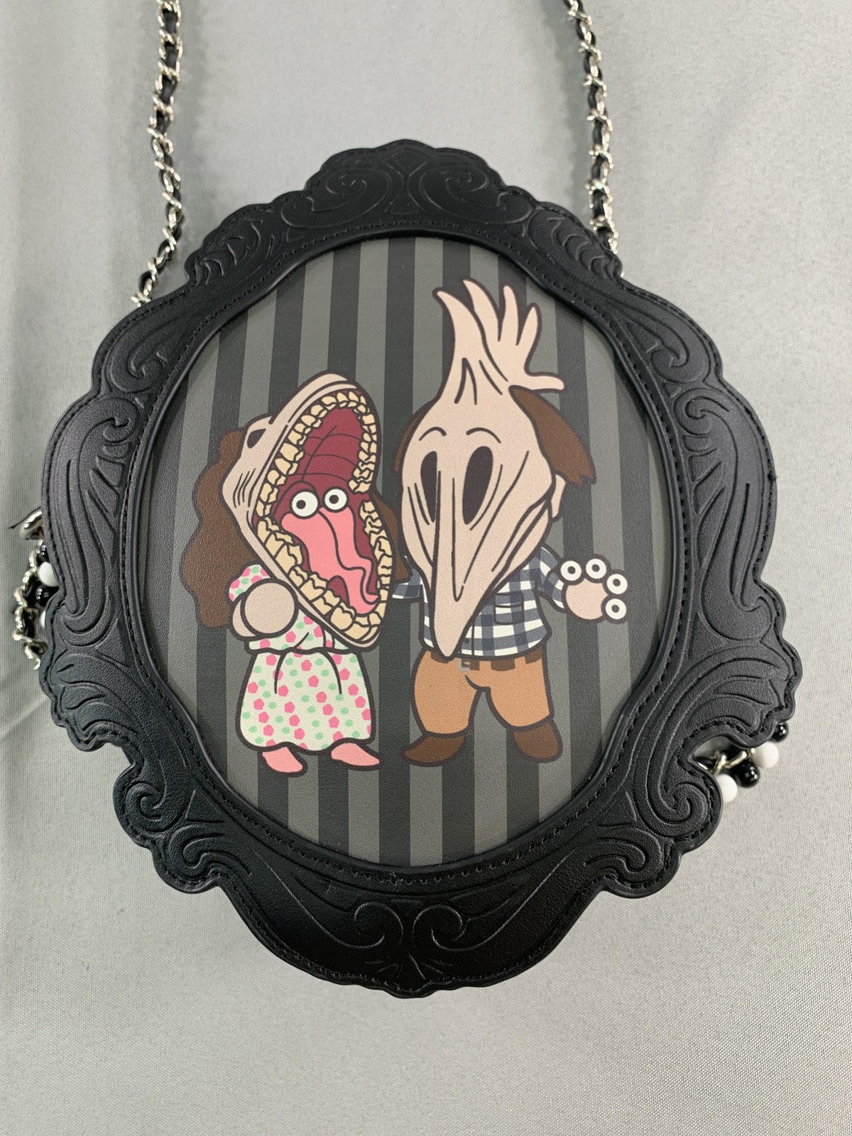 Her Universe Beetlejuice Crossbody Bag Womens Black Chain Strap Purse Cameo