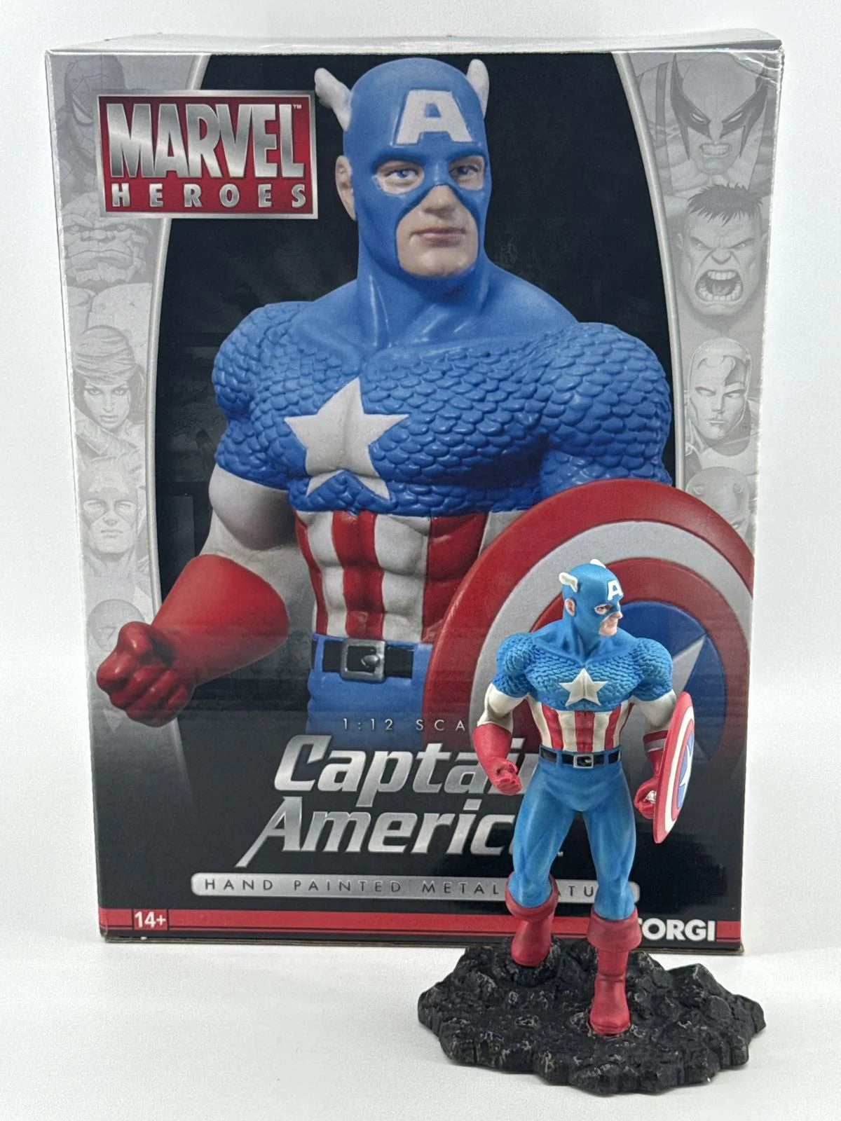 Corgi Marvel Heroes Captain America 1:12 Scale Hand Painted Metal Statue 112 NWT