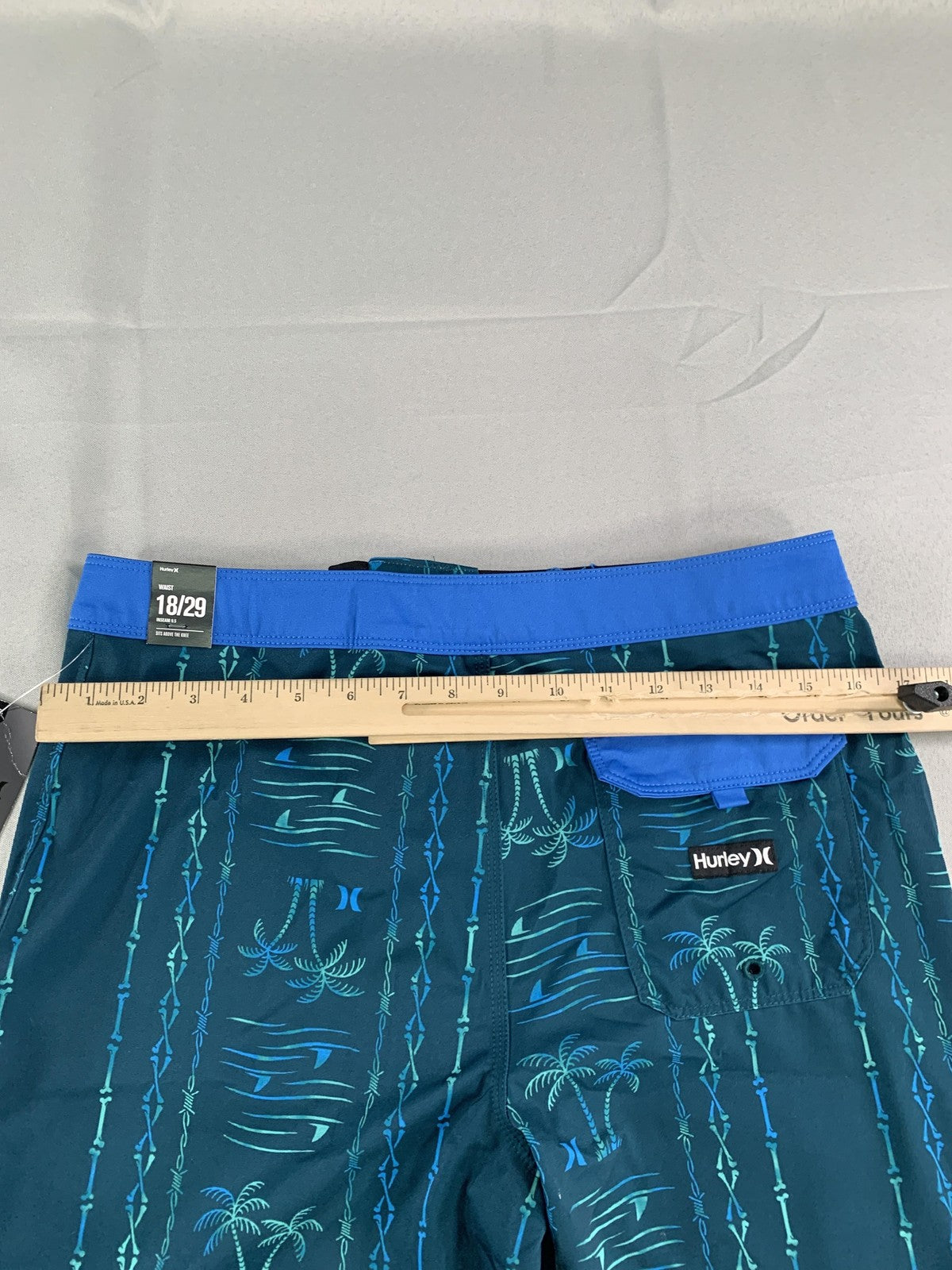 Hurley Boardshorts Boys 18/29 Midnight Teal Palm Tree Swim Trunks Drawstring on