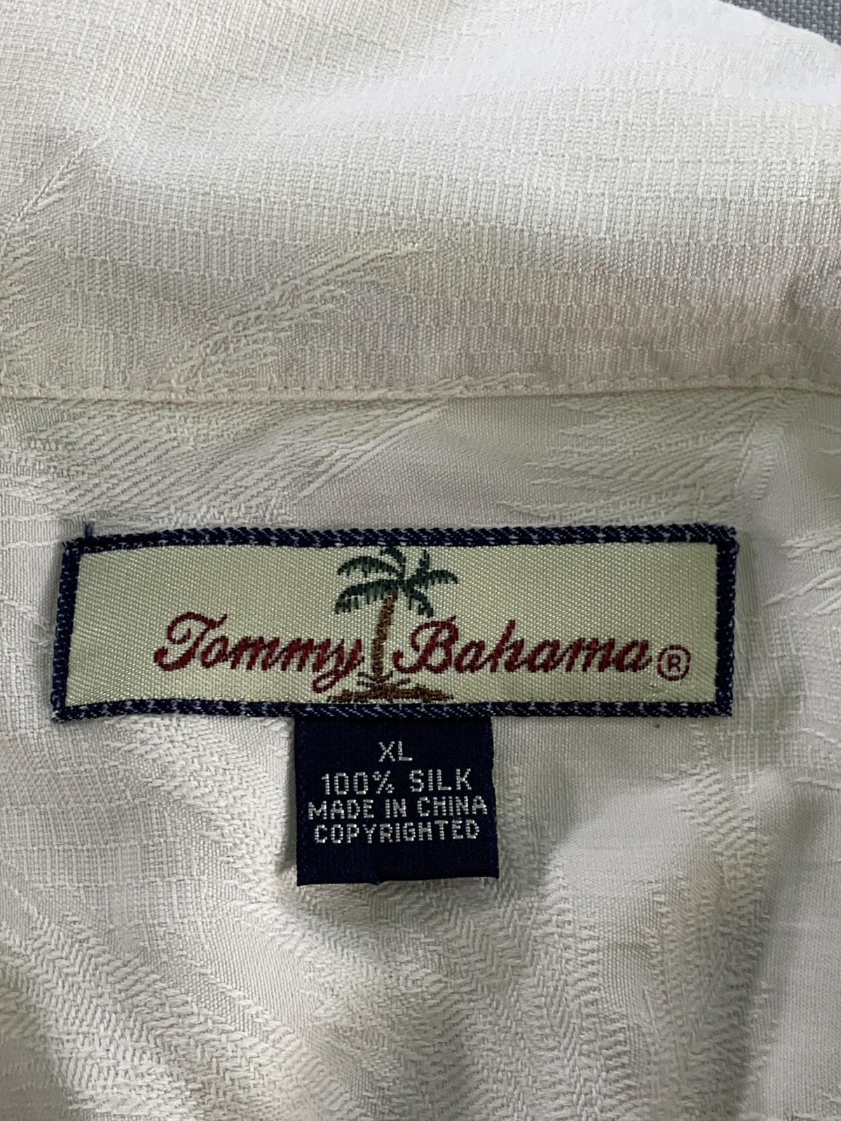 Tommy Bahama Shirt Mens XL Beige Silk Relax Button Up Palm Tree Camp Casual 100