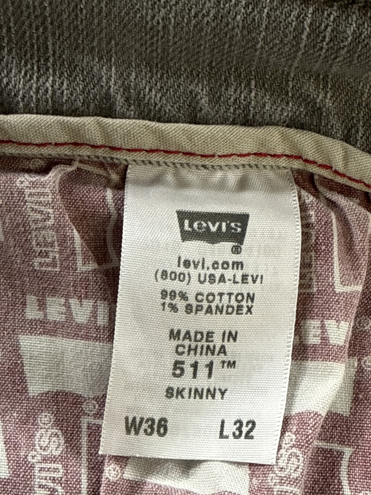 Levi's Straight Leg Jeans W36 L32 Gray Cotton Spandex Classic Fit Pockets