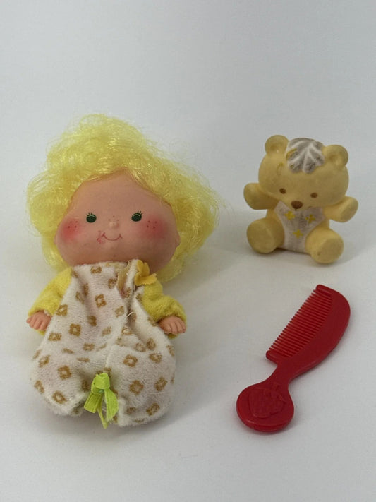 1982 Kenner Strawberry Shortcake Butter Cookie Doll Jelly Bear Comb Unbranded