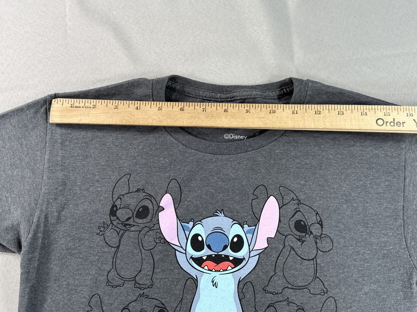 Stitch Graphic Tee L/G (12/14) Gray Crewneck Short Sleeve Cotton Polyester