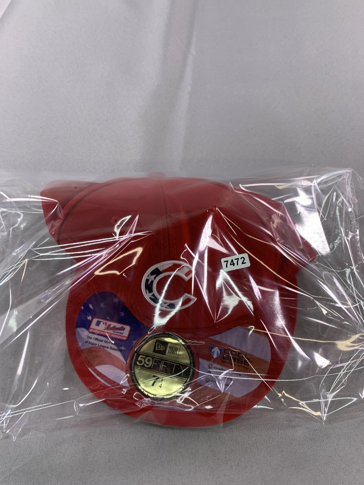 Chicago Cubs Hat Cap Fitted Mens 7 1/4 Red MLB Baseball Stars & Stripes New Era