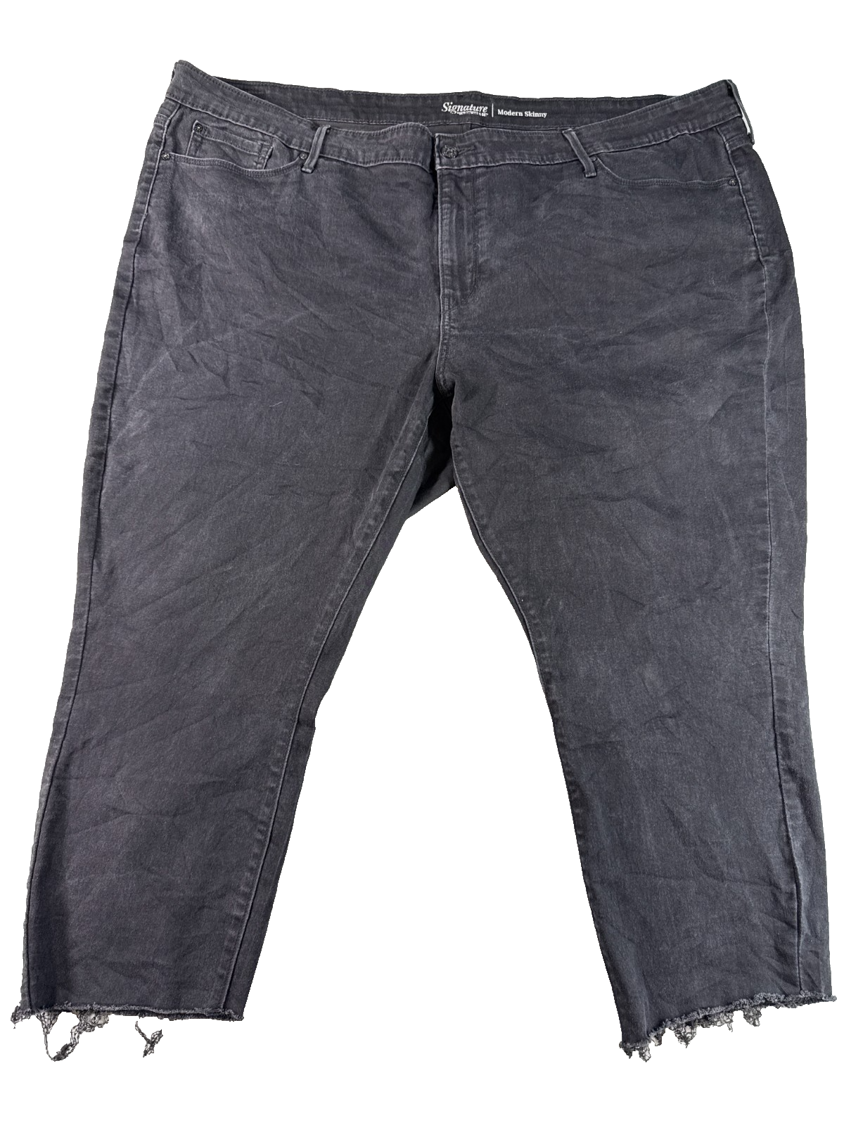 Signature by Levi Strauss Modern Skinny Capri Jeans Womens Plus Black Raw Hem