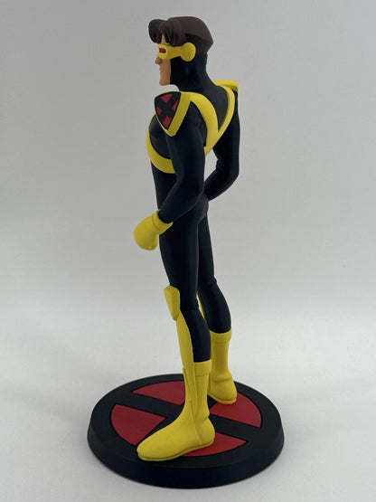 Hard Hero Marvel X-Men Evolution Cyclops Maquette Statue Yellow Black Apparel