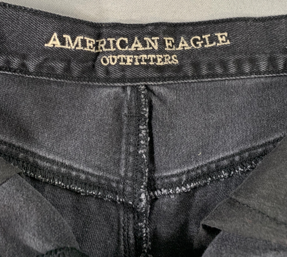 American Eagle Mom Shorts Black Distressed Denim High Rise Frayed Hem Sz 6 119