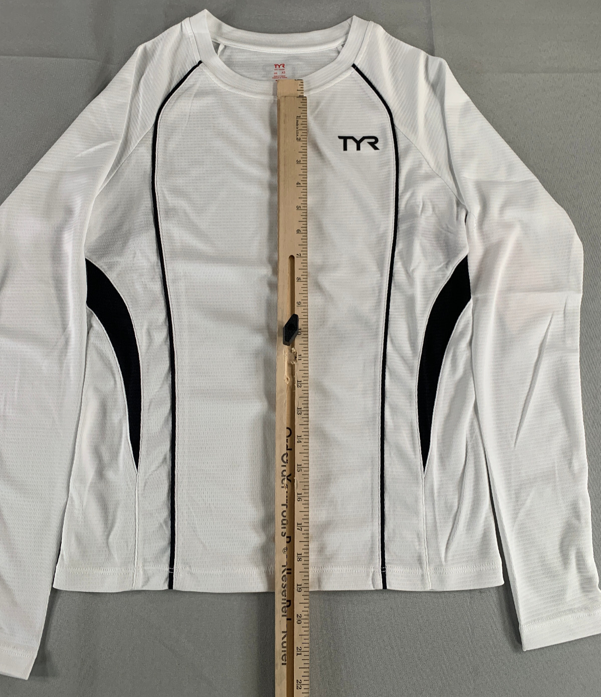 TYR Competitor Long Sleeve Top White XS Womens Compression Swim Tri Shirt Pullov