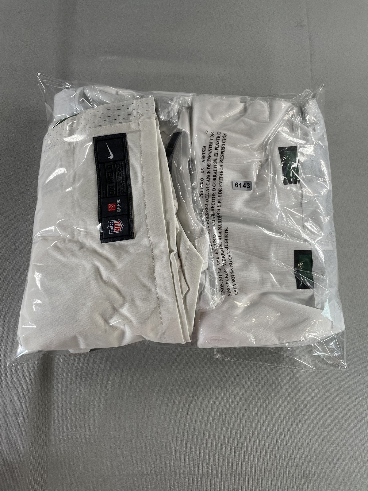 New York Jets Jersey Womens Large White Green NFL Football Shirt Darnold Nike