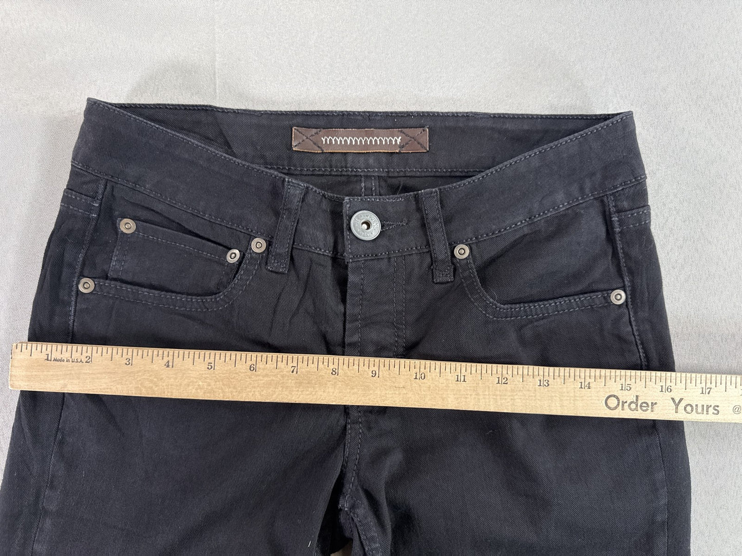 Yanuk Flare Jeans Womens 26 Black Cotton Blend Stretch Denim Five pocket Belt