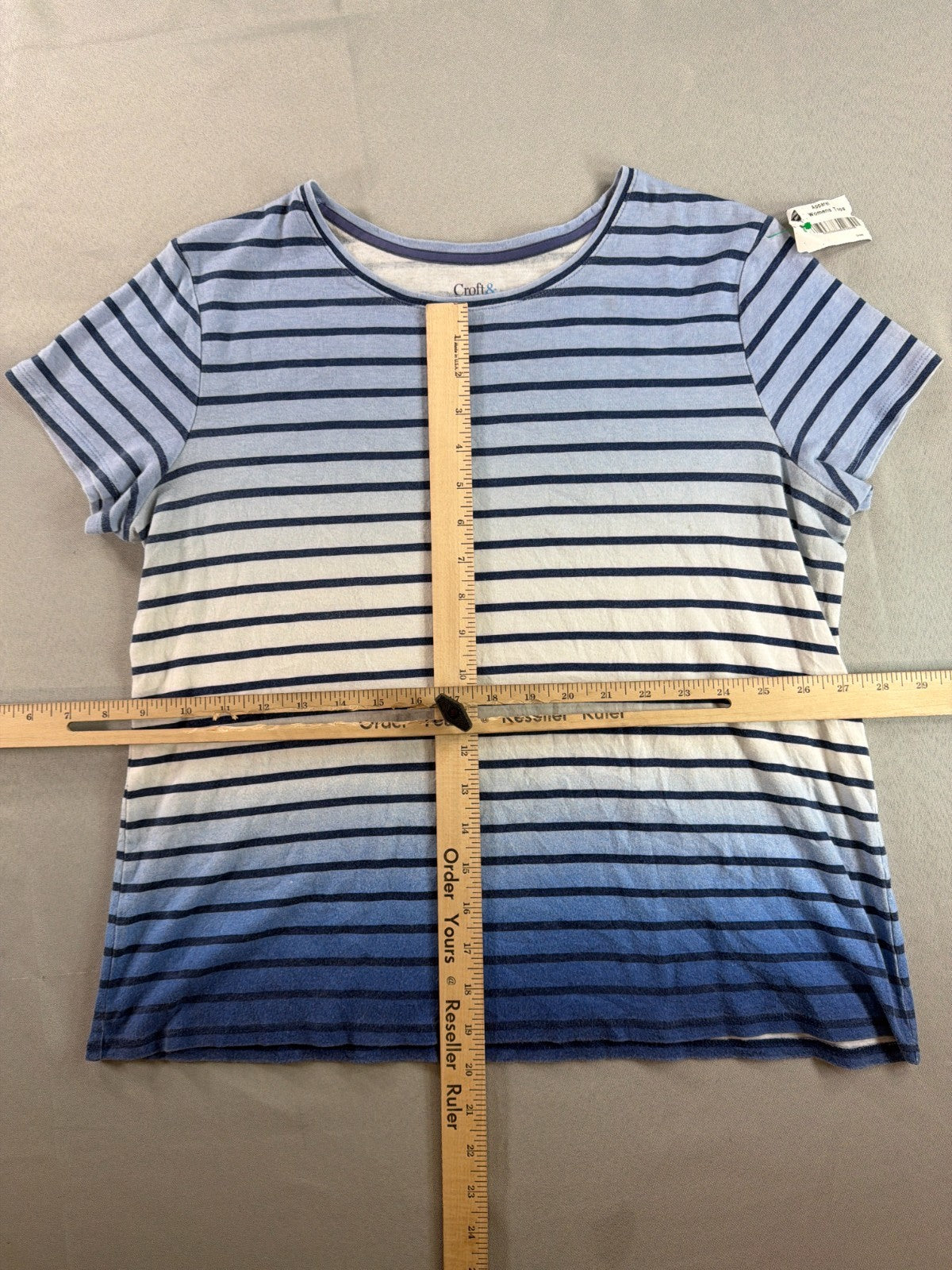 Croft & Barrow Classic Tee Womens PL Petite Blue Ombre Stripe Short Sleeve Top