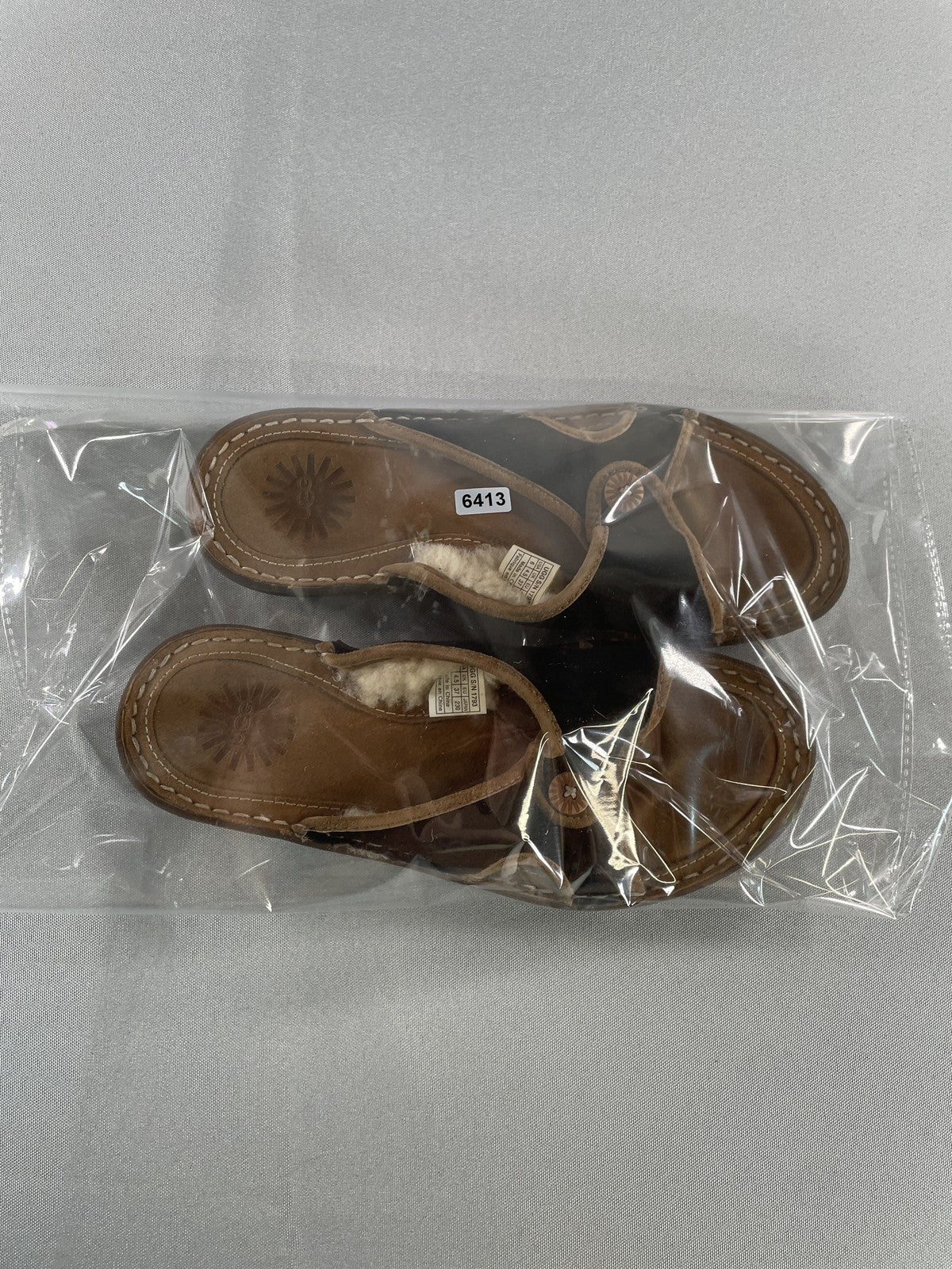 UGG Australia Shoes Womens Size 6 Shearling Slide Sandals Leather Clogs 1793