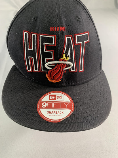 Miami Heat Hat Cap Snap Back Mens Large Black Red NBA Basketball HWC New Era 100