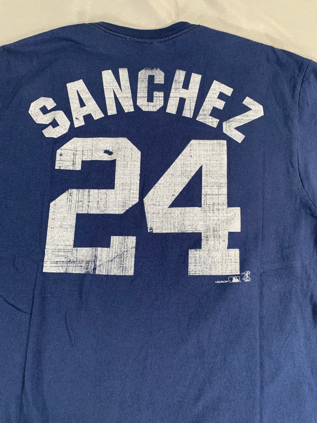 MLB NY Yankees Gary Sanchez #24 T-Shirt Men’s Navy Blue Distressed Logo Tee