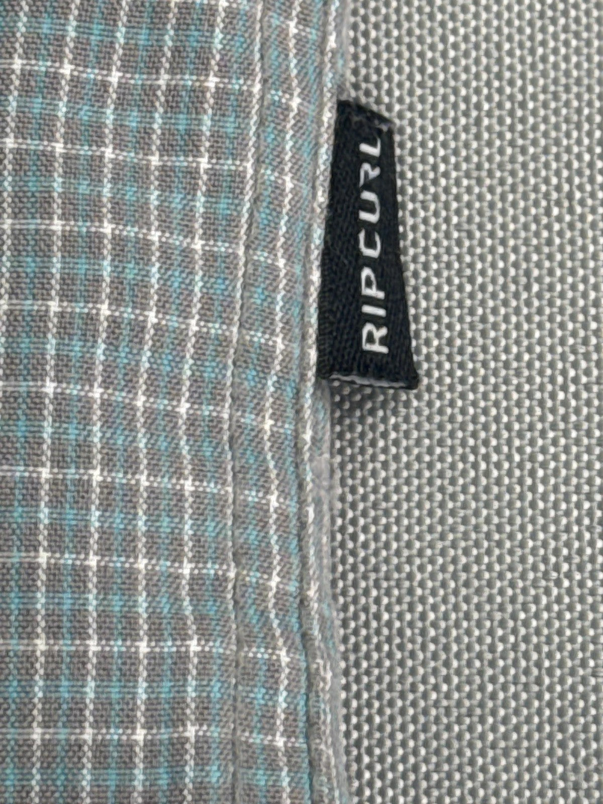 Rip Curl Shirt Mens Large Gray Short Sleeve Button Up Classic Fit Surf Casual