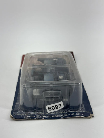 American Diorama 1:24 Truck Tool Box Accessory Garage Diorama Display Prop 124