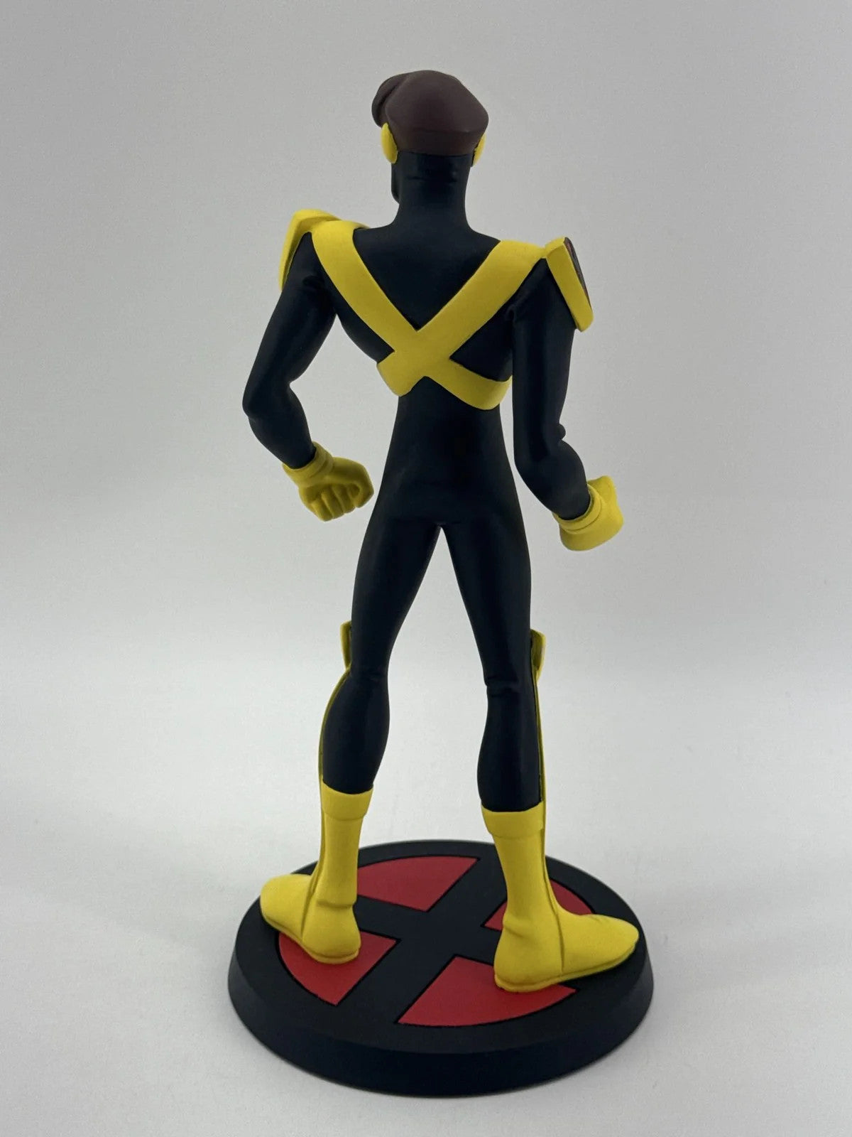 Hard Hero Marvel X-Men Evolution Cyclops Maquette Statue Yellow Black Apparel