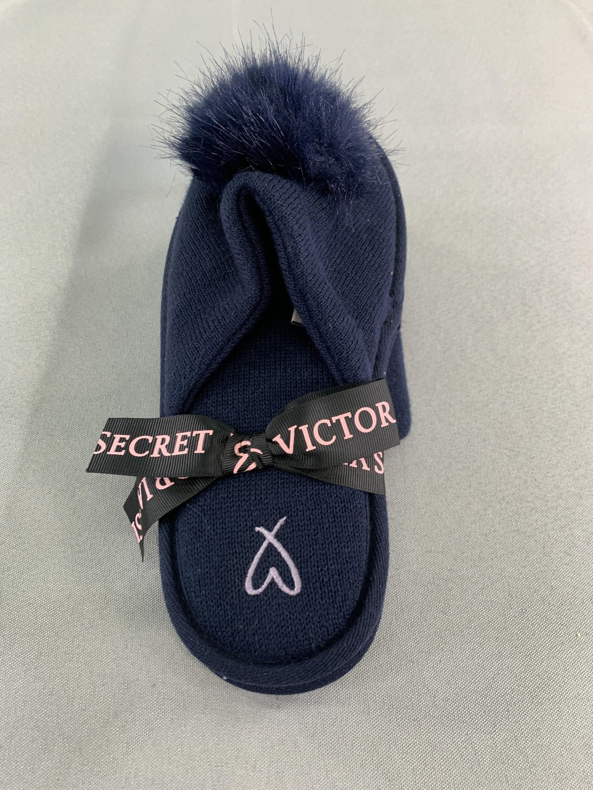 Victorias Secret Slippers Shoes Womens Size 5-6 Small Navy Knit Faux Fur Pom