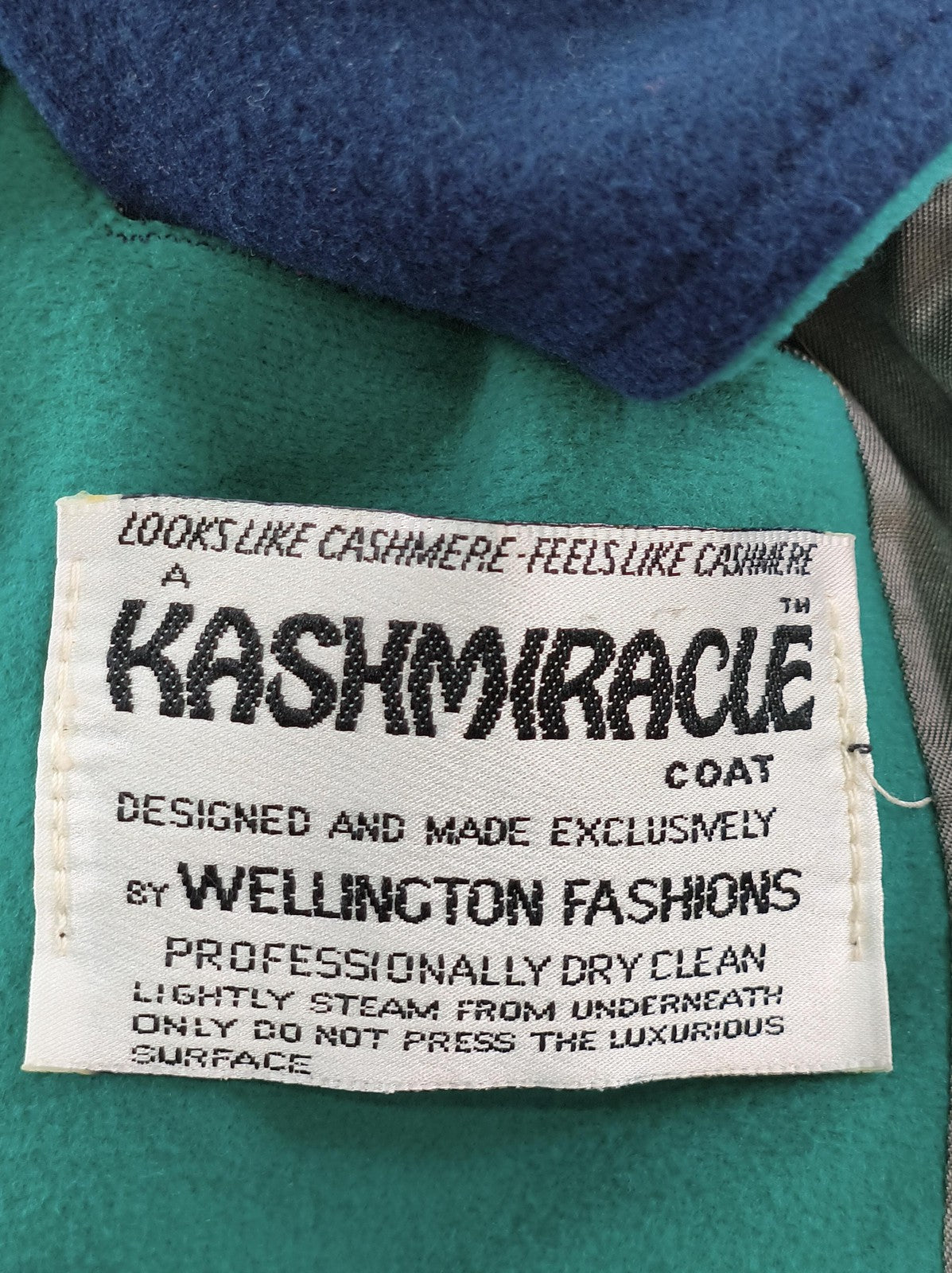 Vintage Kashmiracle by Wellington Coat Womens Medium Blue Green Trim Made USA
