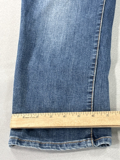 St. John's Bay Jeans Cropped Women’s 8 Blue Cotton Blend Stretch Denim Mid Rise