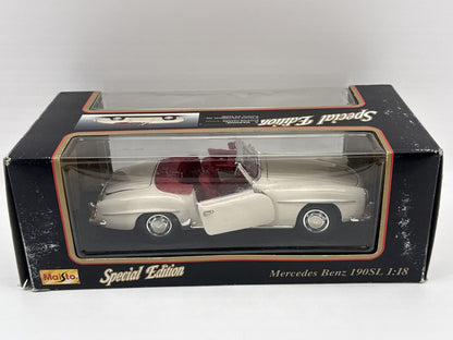 Maisto Special Edition Mercedes Benz 190SL Die cast Model 1:18 Scale Classic Red