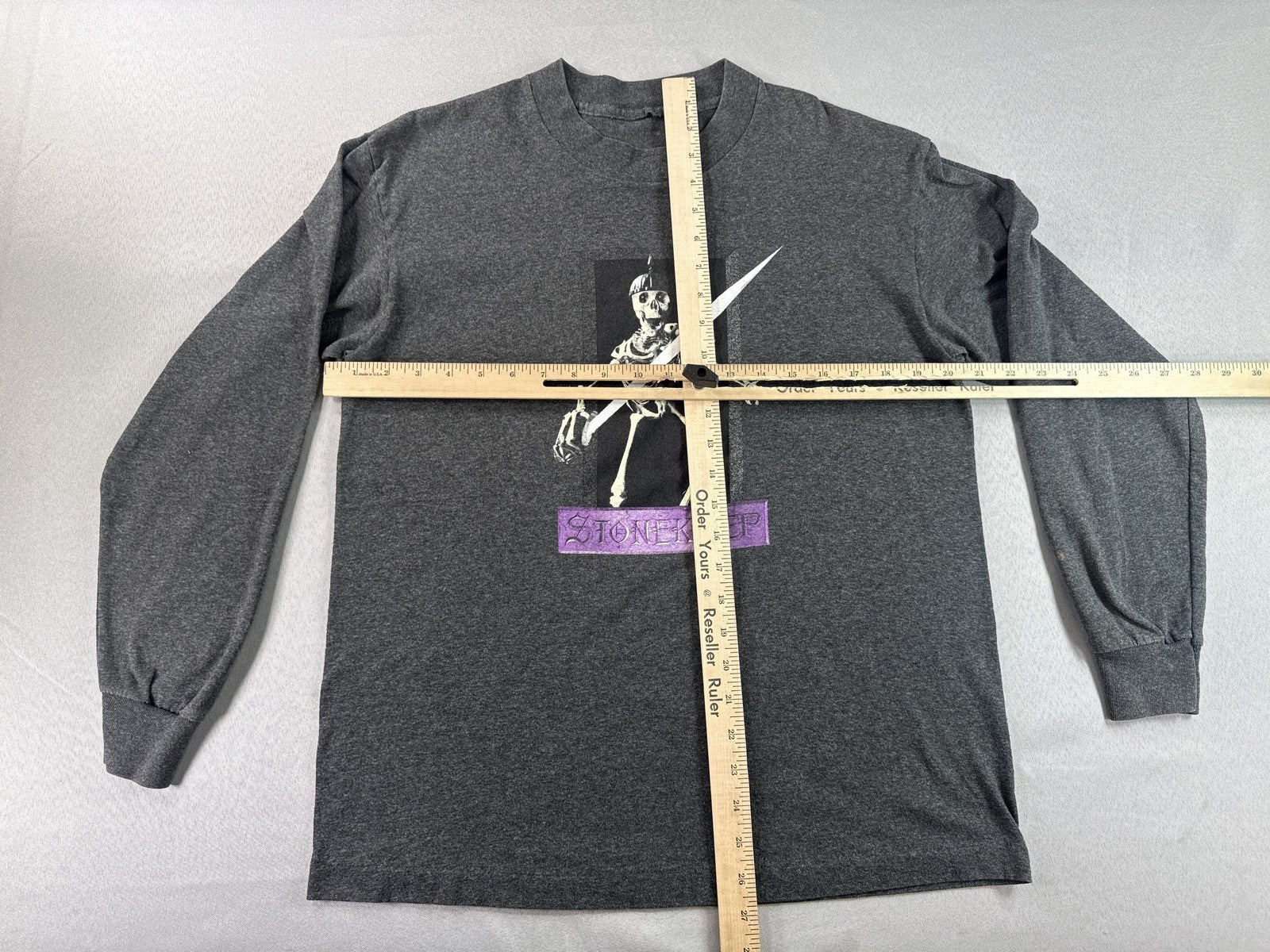 Interplay Stonekeep Vintage Long Sleeve Tee M Mens Grey Graphic Skeleton Knit