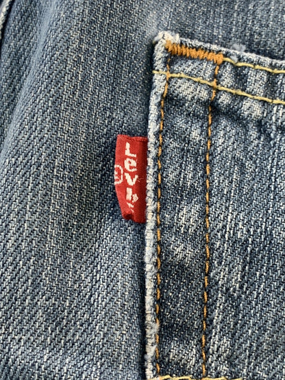 Levis 505 Jeans Mens 32x30 Blue Denim Straight Leg Distressed USA 90s Y2K on Red