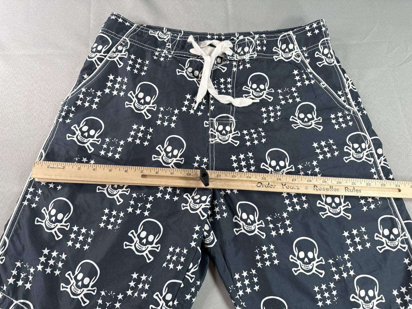 Cedarwood State Skull Pirate Swim Shorts 34 Black White 100% Polyester All