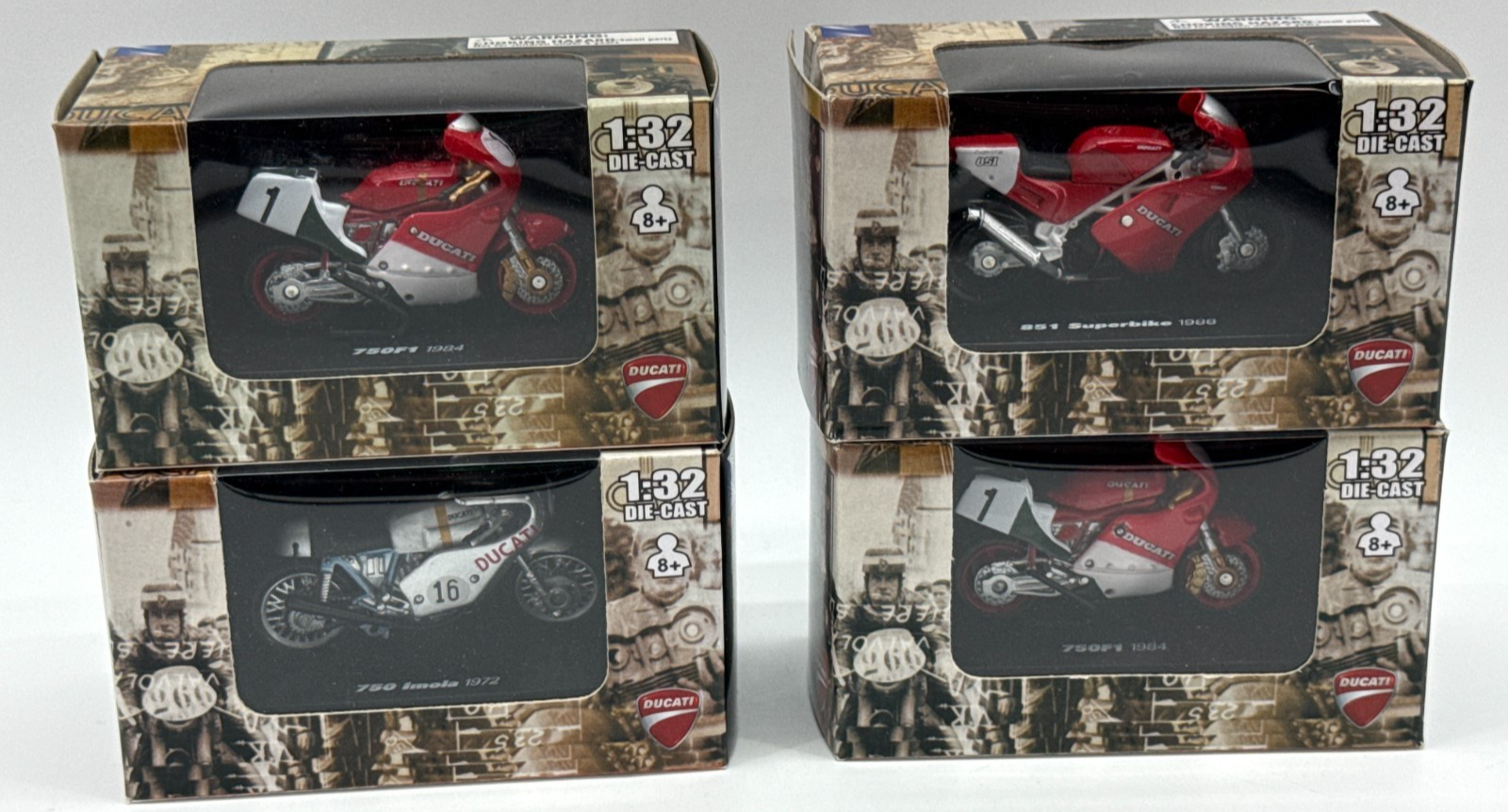 NewRay Ducati Scrambler 450 1970 Die Cast Motorcycle 1:32 132 Apparel Clothing