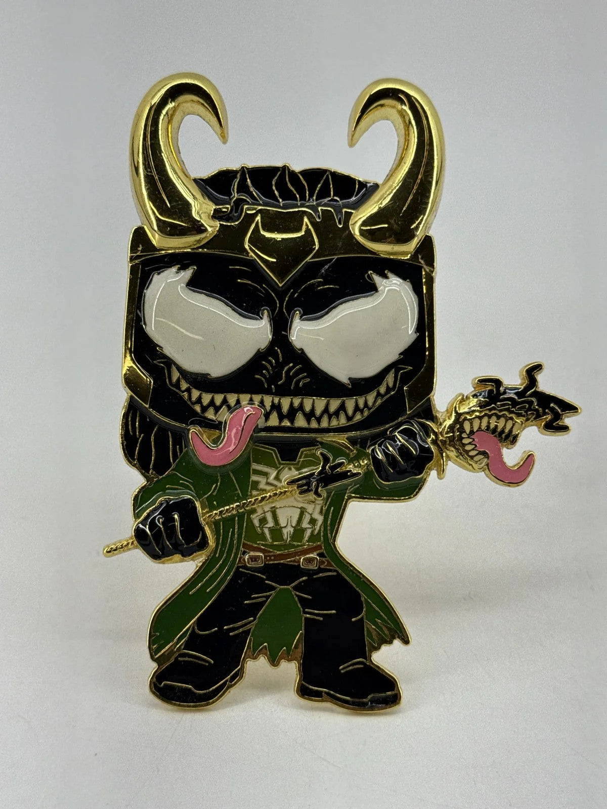 Funko Pop Marvel Venomized Loki #16 Enamel Pin Large Black White Pre-Owned NWT