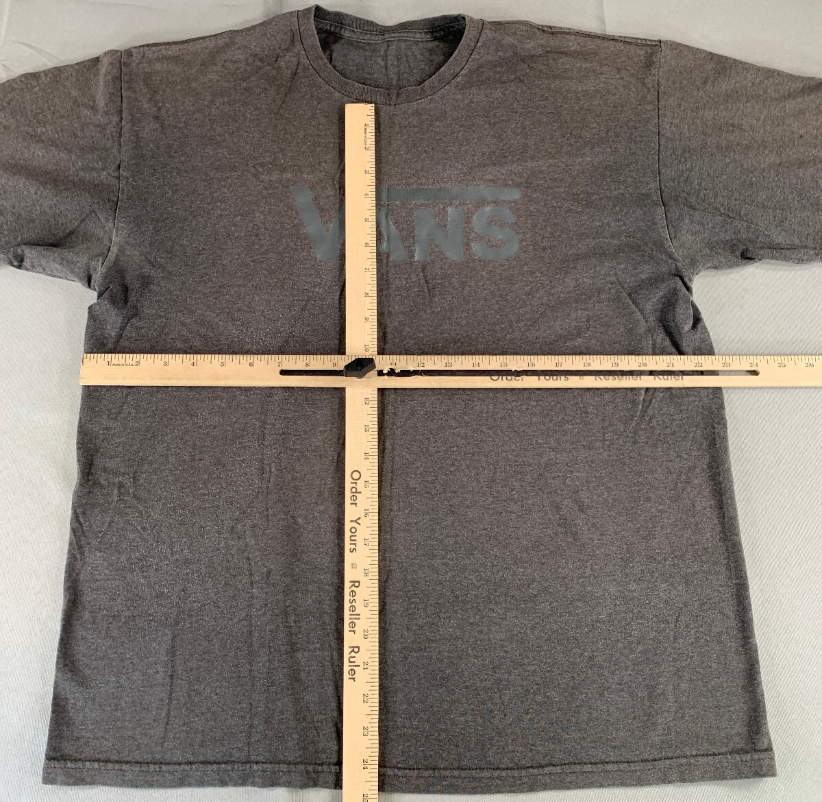 Vans Gray Logo Graphic T-Shirt Adult Fit Chest 24" Skate Streetwear Unisex Tee