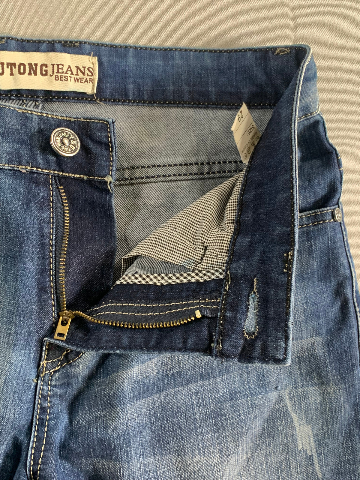 Yutong Jeans Mens 29x32 Slim Straight Fit Blue Moto Style Denim Distressed Wash
