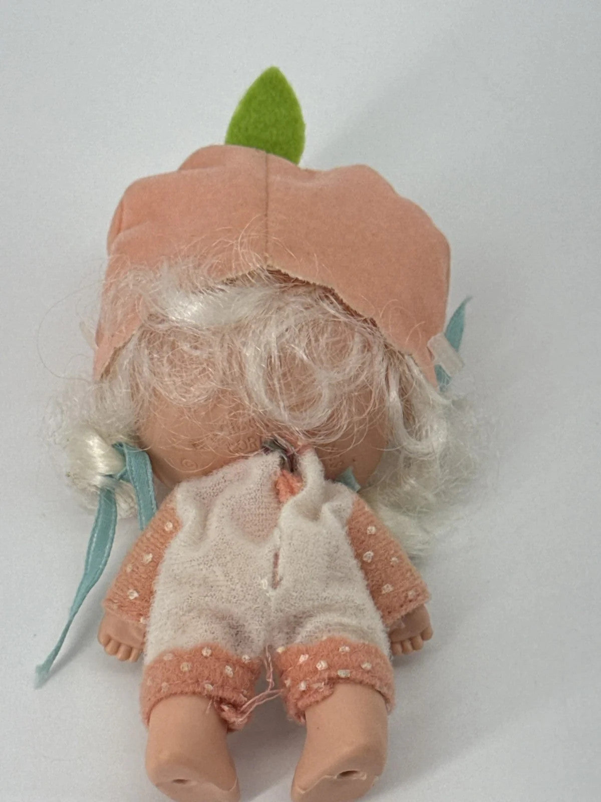 Strawberry Shortcake Apricot Doll Hopsalot Bunny Pet 1979 Kenner Comb Unbranded