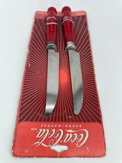 Coca-Cola Bottle Handle Spreaders Knives Set 2 Gibson Red Plastic Vintage NOS