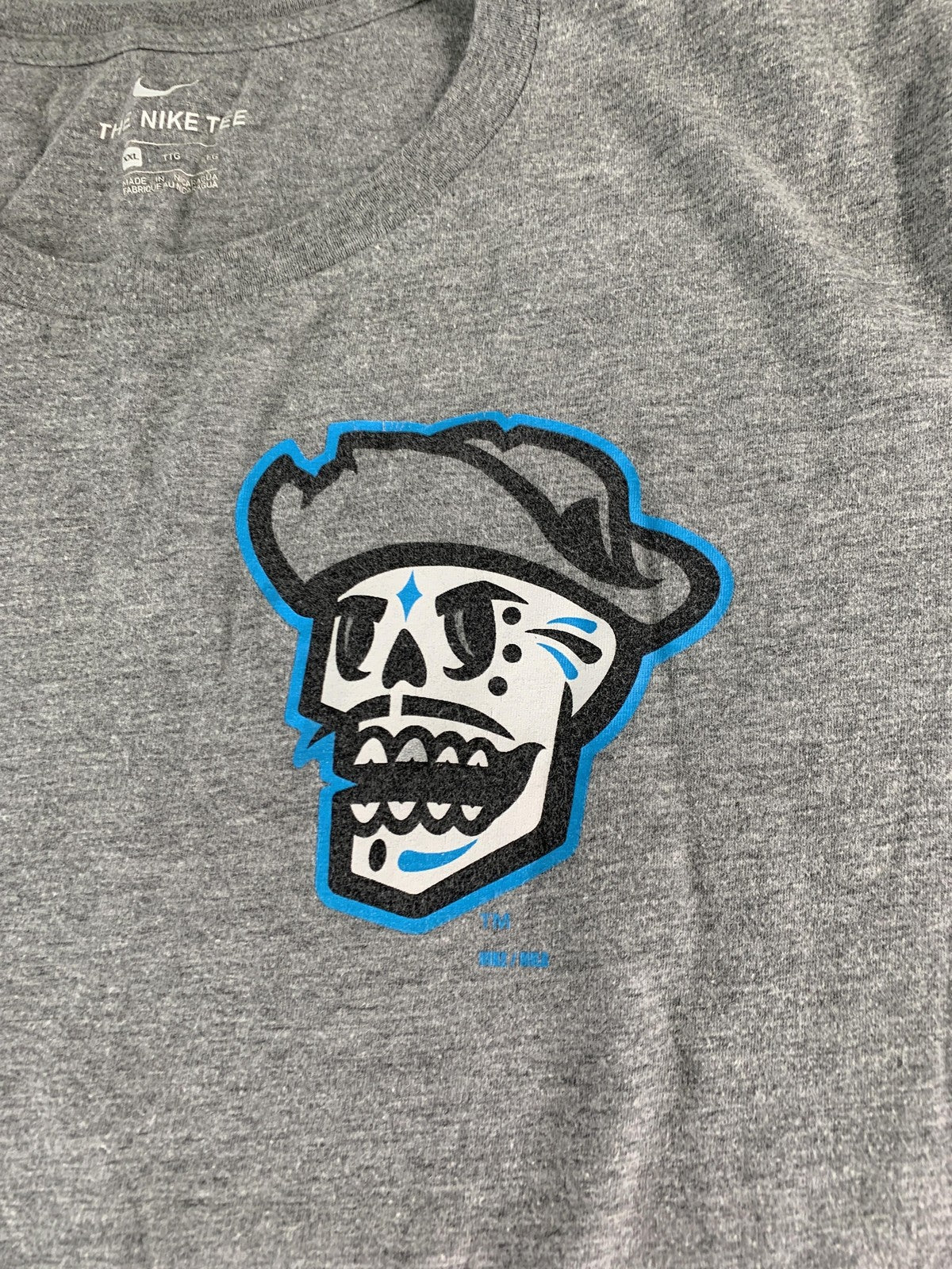 Nike Shirt Mens 2XL Gray Skull Cowboy Hat Graphic Tee Streetwear Casual 50 Red