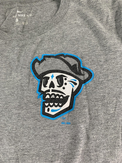 Nike Shirt Mens 2XL Gray Skull Cowboy Hat Graphic Tee Streetwear Casual 50 Red