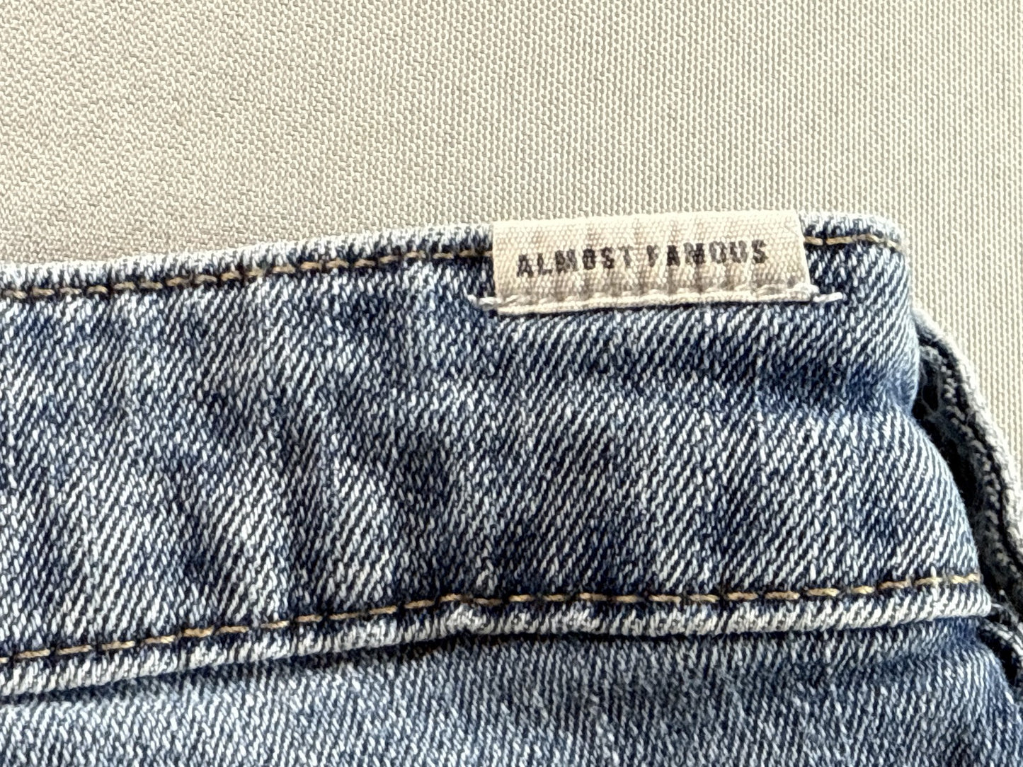 ALMOST FAMOUS Light Distressed Skinny Jeans Womens 1 Blue Stretch Cotton Blend