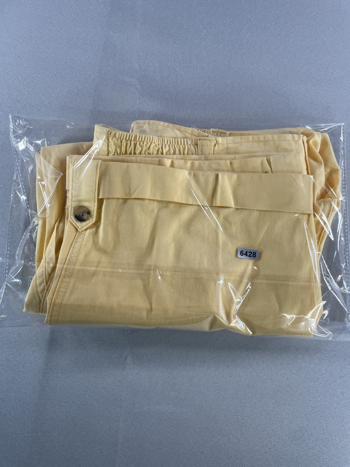 Karen Scott Pants Womens 10 Yellow Cropped Capri Cotton Spandex Stretch Casual