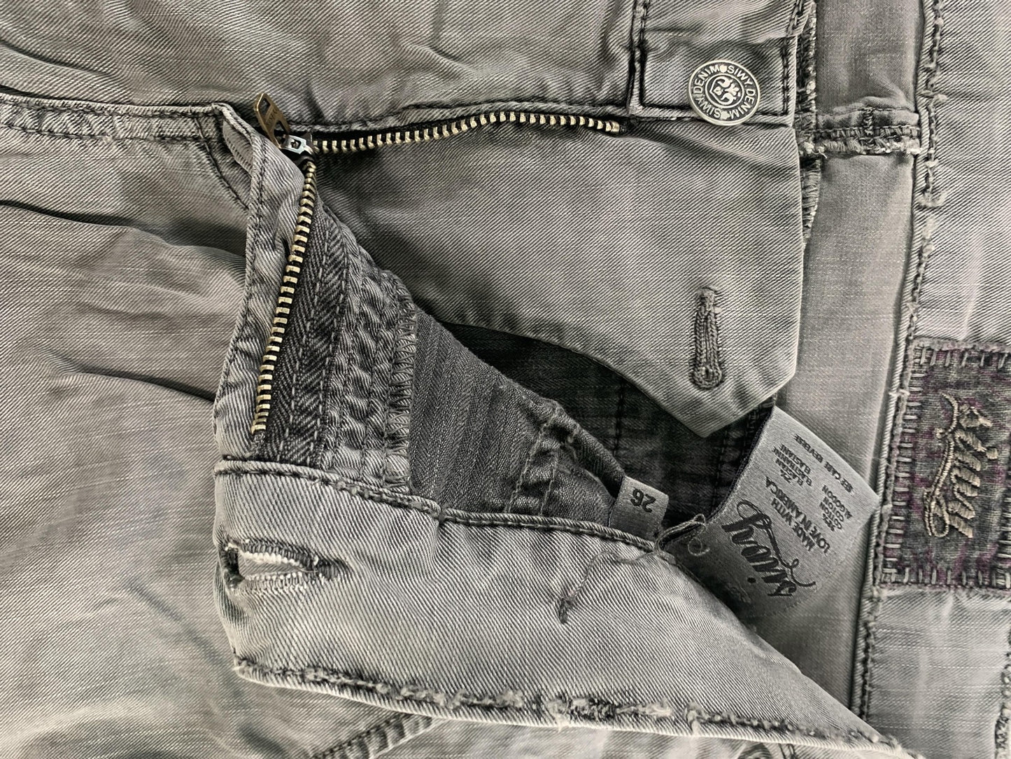 Siwy Jeans Womens 26 Gray Straight Leg Charcoal Wash Stretch Denim Casual USA on